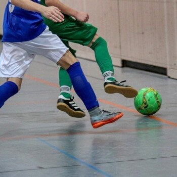 5 razlogov, zakaj otroka vpisati v nogometno šolo