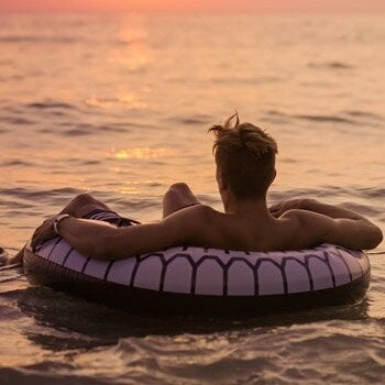 7 razlogov, zaradi katerih je napihljiva blazina, kajak ali čoln nepogrešljiva oprema na morju